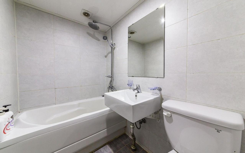 Bathroom, Donkey Hotel, Bucheon