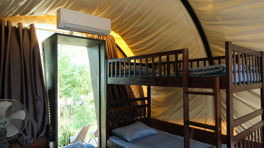 Bedroom 1, Panorama Glamping Lakeview hồ Trị An, Định Quán