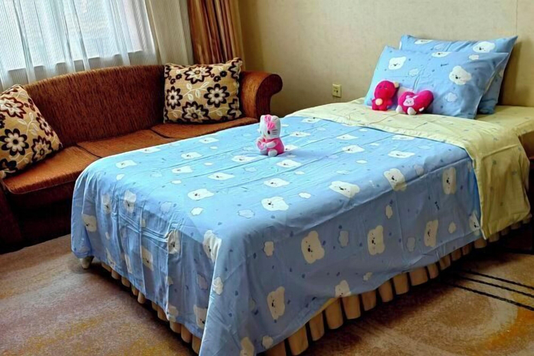 Bedroom 3, Longtang Hotel, Harbin