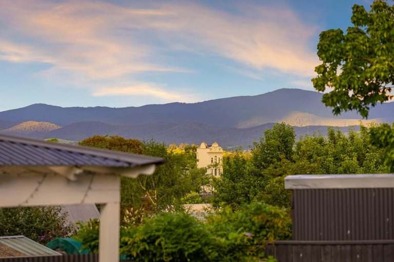 Room 5, Oliver s Cottage Yarra Valley Spa and Sauna, Yarra Ranges - North