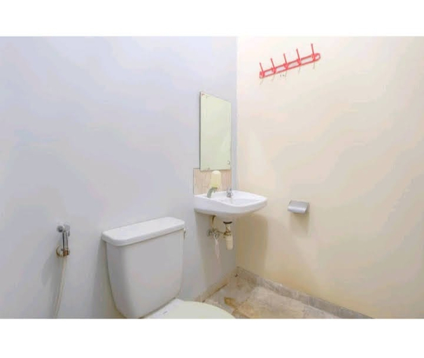 Bathroom 5, Wisma Tobana, South Jakarta