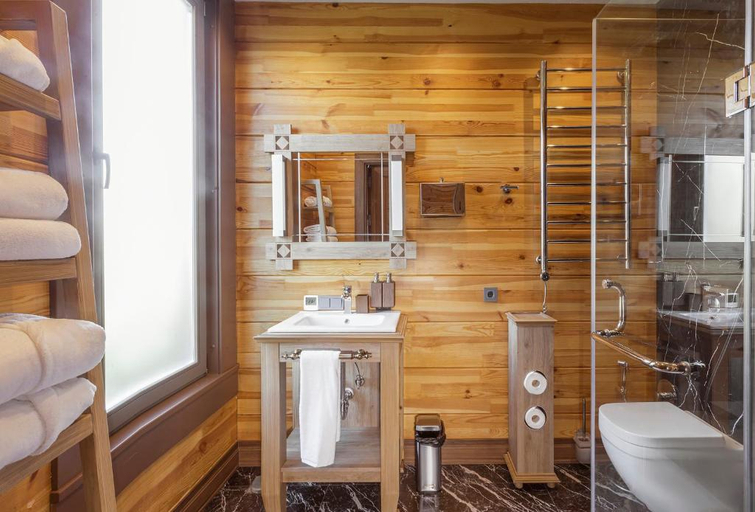 Bathroom 2, Eco Village