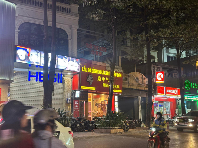 Others 3, Hoa Ly 601TM27, Cầu Giấy