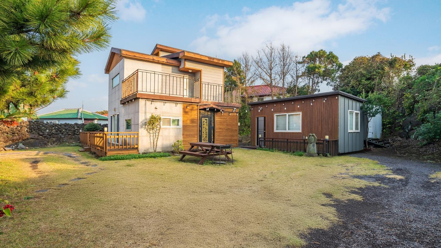 Exterior & Views 2, Jeju Handong Stay Pet-friendly Pension, Jeju