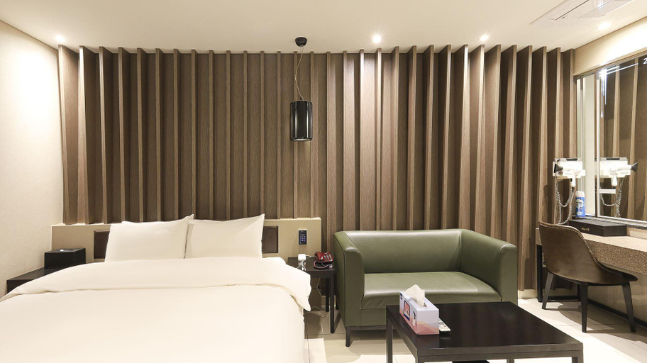 Bedroom 2, A1 Hotel Jukdo pohang, Pohang