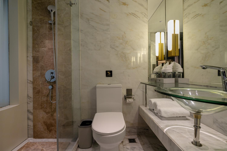 Bathroom 4, Presidential Palace Hotel, Guangzhou