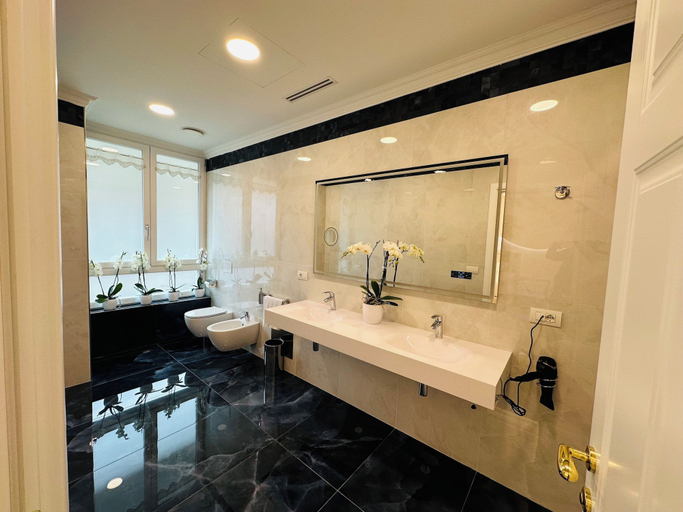 Bathroom 5, B&B HYPNOS - Luxury Suite Pescara, Pescara