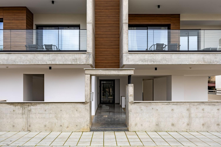 4, Sfiggos Premium Apartments