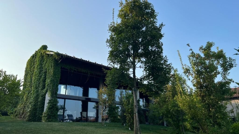Exterior & Views 1, Murraeloft, Cuneo