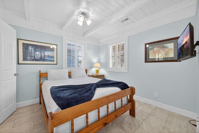 Interior 5, Little Rascals Rambler, Horry