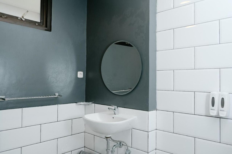 Bathroom, HAU BATU KARAS, Pangandaran