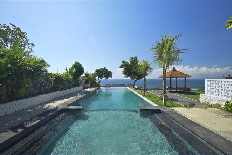 Sport & Beauty 3, Romeo Beachfront Bungalow by Bukit Vista, Badung