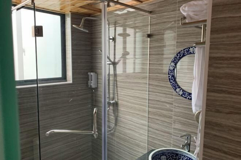 Bathroom 3, Wuyuan Meihua Hotel, Shangrao