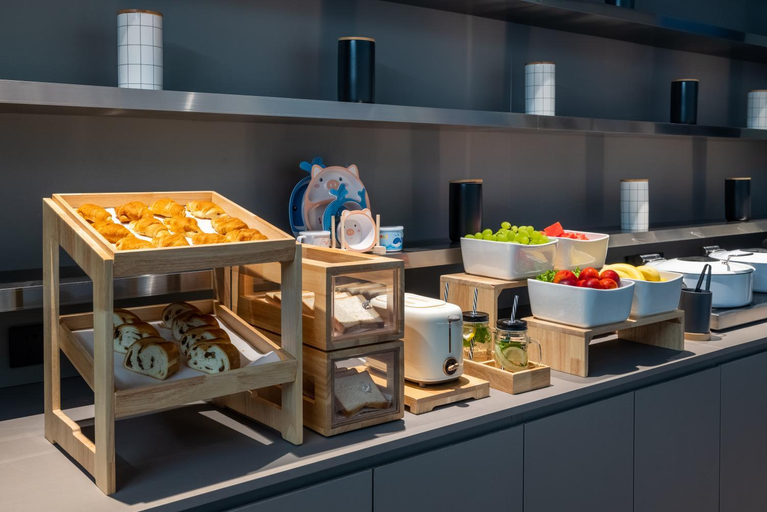 Food & Drinks 5, Atour Light Hotel Jinan Daming Lake Scenic Area, Jinan