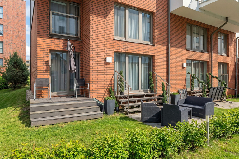 Terrace/patio 2, Szafarnia 1 by Grand Apartments, Gdańsk City
