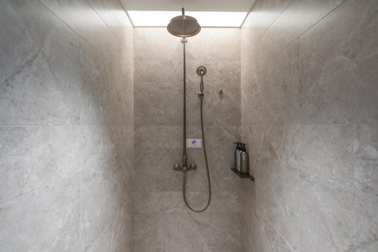 Shower 5, Mercure Lanzhou University Tianshui, Lanzhou