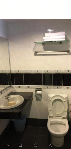 Bathroom 3, Glory beach resort 2 bedroom seaview apartment, Port Dickson
