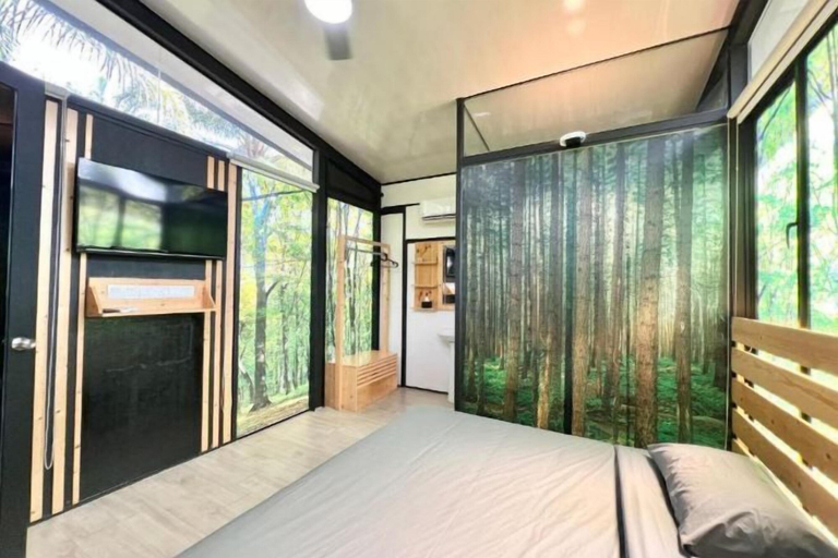 Room 4, XChalet X Park Iskandar Puteri, Johor Bahru