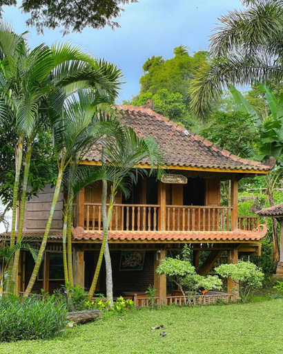 Exterior view 2, DLimasan Heritage Cottage and Cafe, Malang