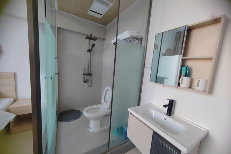 Bathroom 3, Chayu Tinzhu Hotel, Ya'an