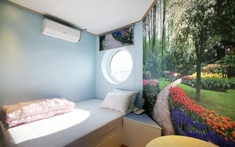 Bedroom 3, Gongju Soo, Gongju