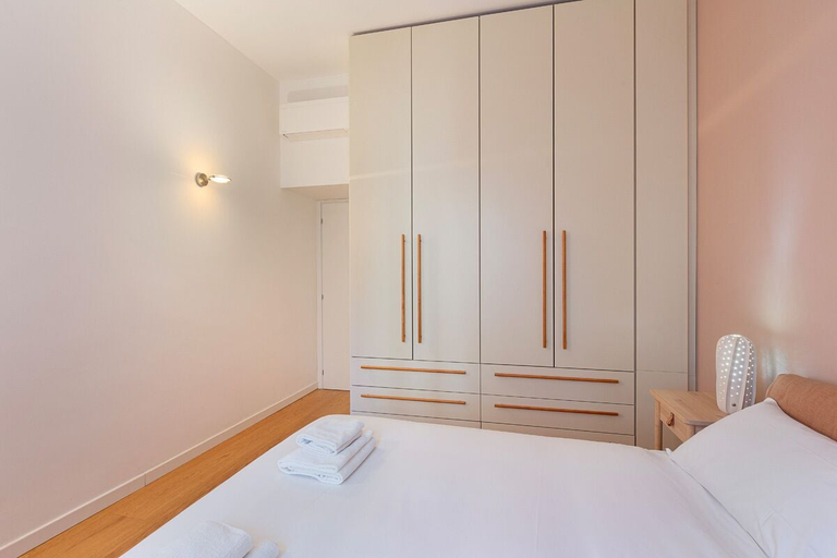 Room 5, easyhomes - Piazza Erculea, Milano
