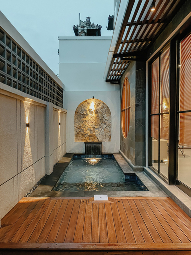 Pool 2, The Maru House Seminyak, Badung