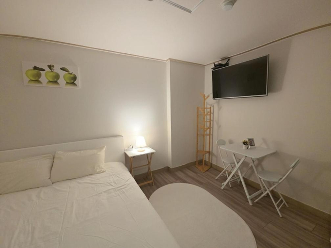 Bedroom 4, G Hotel Busan Station, Dong