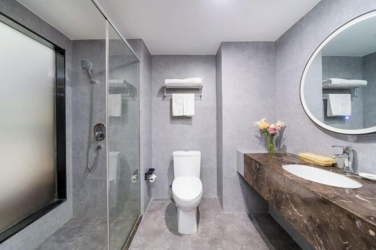 Bathroom 3, GreenTree Inn (Taizhou Yangzijiang Middle Road), Taizhou