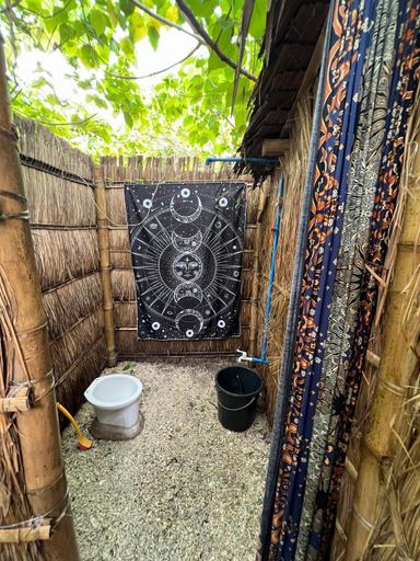 Bathroom 3, Tribal Huts Community, Daanbantayan