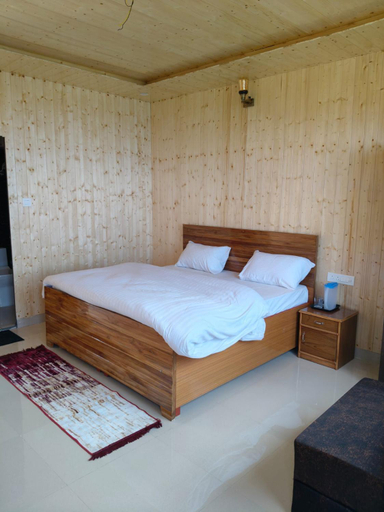 Bedroom 2, Kanatal Majestic Resort By RIHS, Tehri Garhwal
