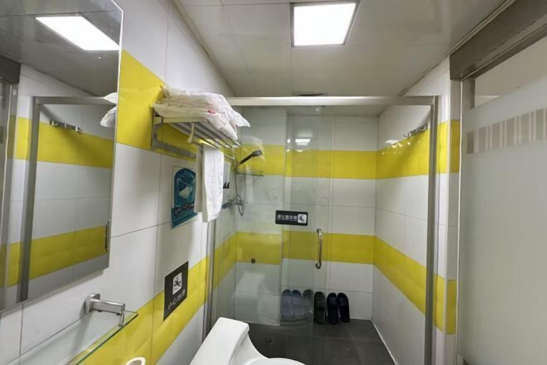 Bathroom 3, Tianmu Chain Hotel (Beijing Pingguoyuan branch), Beijing