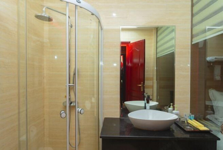 Bathroom 3, Shenzhou Hotel, Dali Bai
