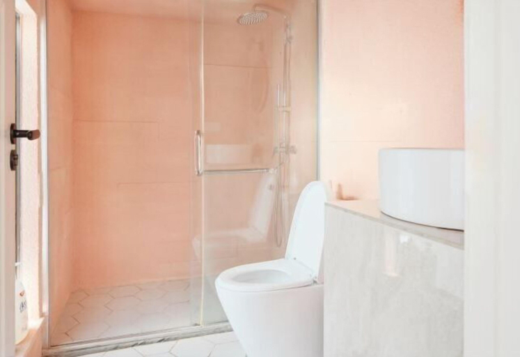 Bathroom 4, Langyue Hanfu Travel Theme Inn (Lijiang Ancient City Branch), Lijiang