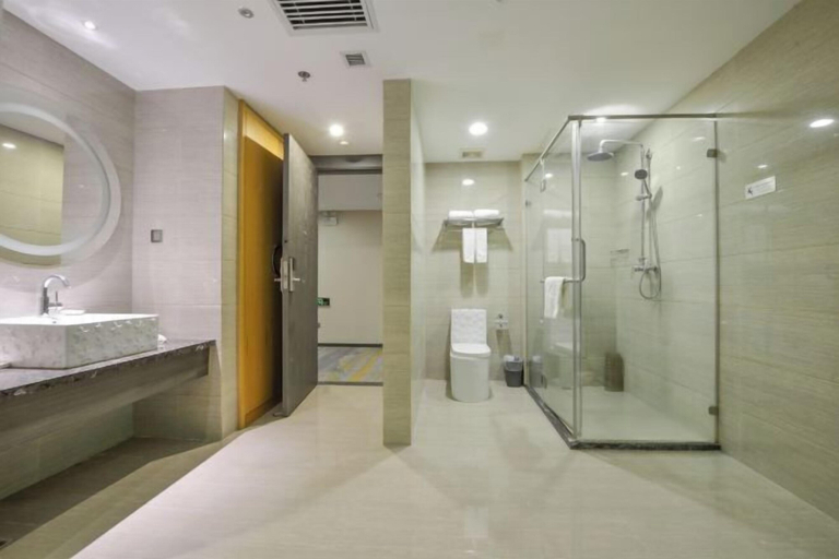Bathroom 4, Jinjiang Haiyue Hotel, Dalian