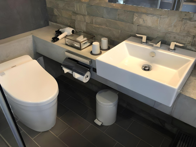 Bathroom, Hotel Cycle, Onomichi