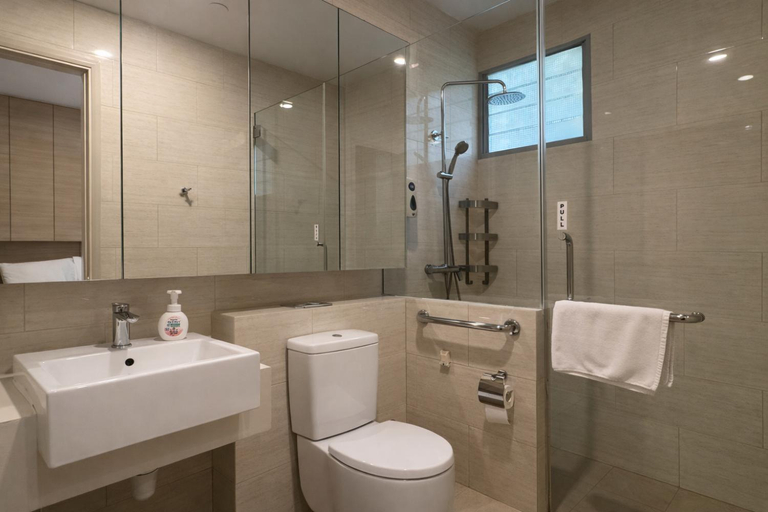 Bathroom 4, Oxley Thanksgiving Residence, Singapore