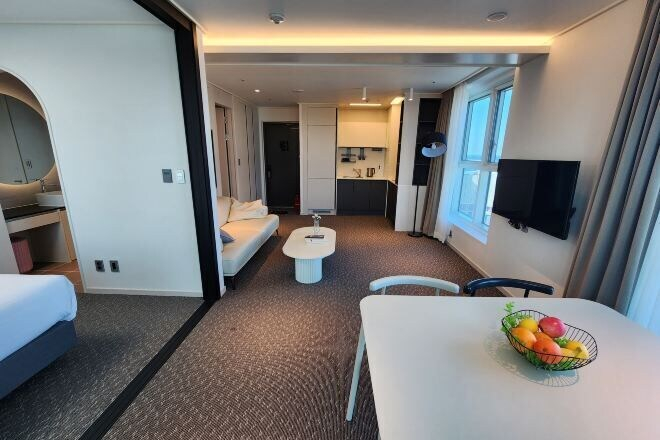Room 5, Sota Suite Yangyang Granbay, Yangyang