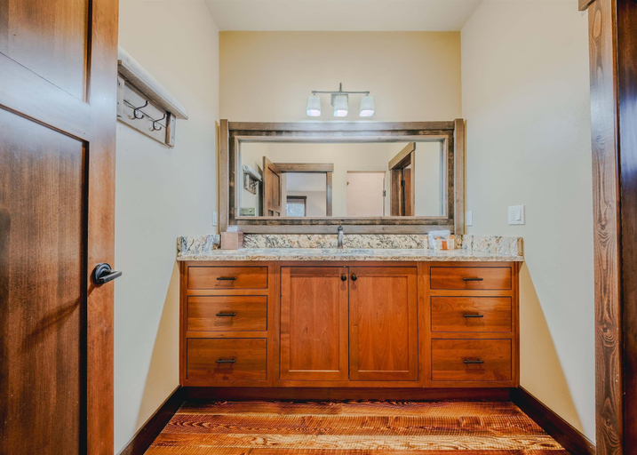 Bathroom 5, Wilderness Club Manor For 20, Lincoln