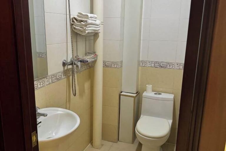 Bathroom 4, Seamens Club, Yantai