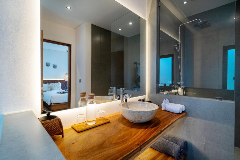4, Villa Sea Sand and Sun by BaliSuperHost, Gianyar