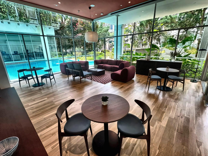 Food & Drinks, Oxley Thanksgiving Residence, Singapore