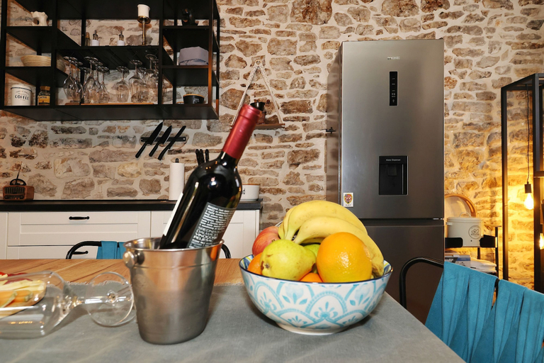 Room 3, Holiday Home Tranquilla With Heated Pool, Blato