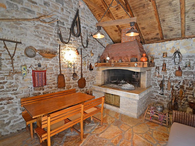 Room 5, Luxury Villa Carlin With Heated Pool, Novigrad