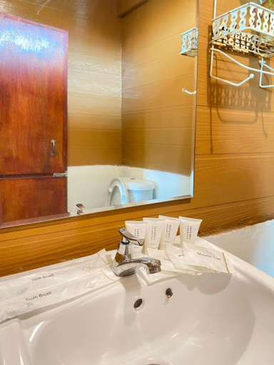 Bathroom, Parapat Water Village Resort, Semporna