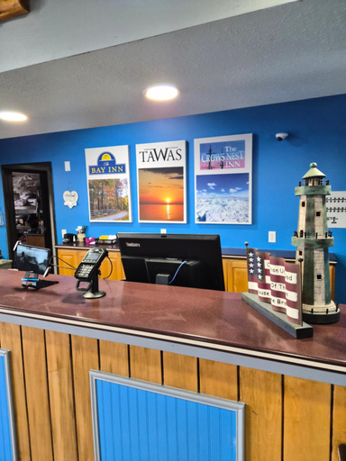 Public Area 2, BAY INN TAWAS, Iosco