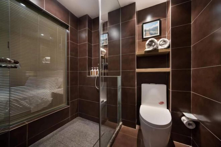 Bathroom 4, Miya Hotel (Chongqing Jieshi Xinke), Chongqing