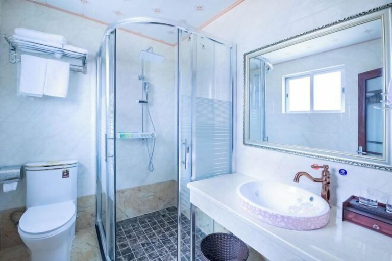 Bathroom 4, Hao Ye Hotel, Yangjiang