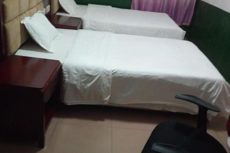 Others 3, Ying Xiang Youth Hostels, Hengyang