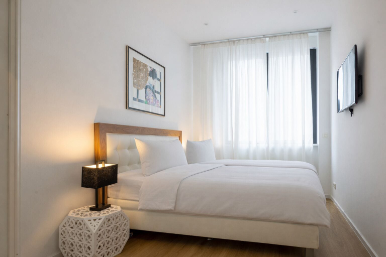 Bedroom 4, The Suite Garden Hotel, Frankfurt am Main